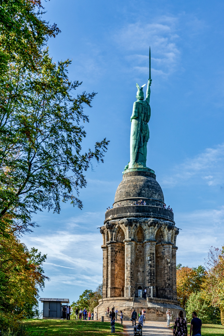 Herrmanns Denkmal. 