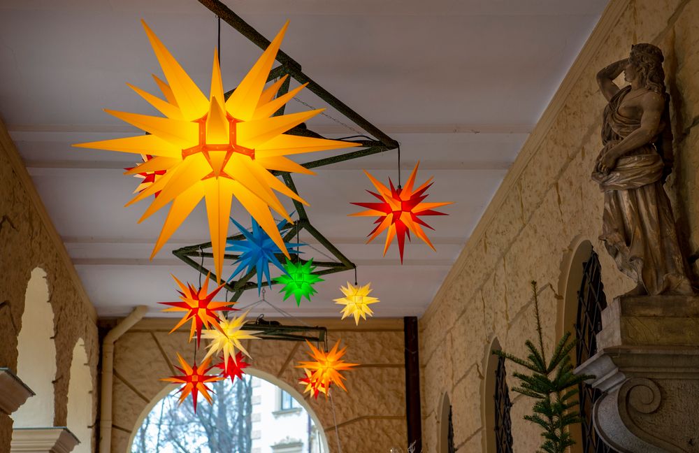 Herrnhuter Sterne am Firmament Ursprung aller Weihnachtssterne Foto