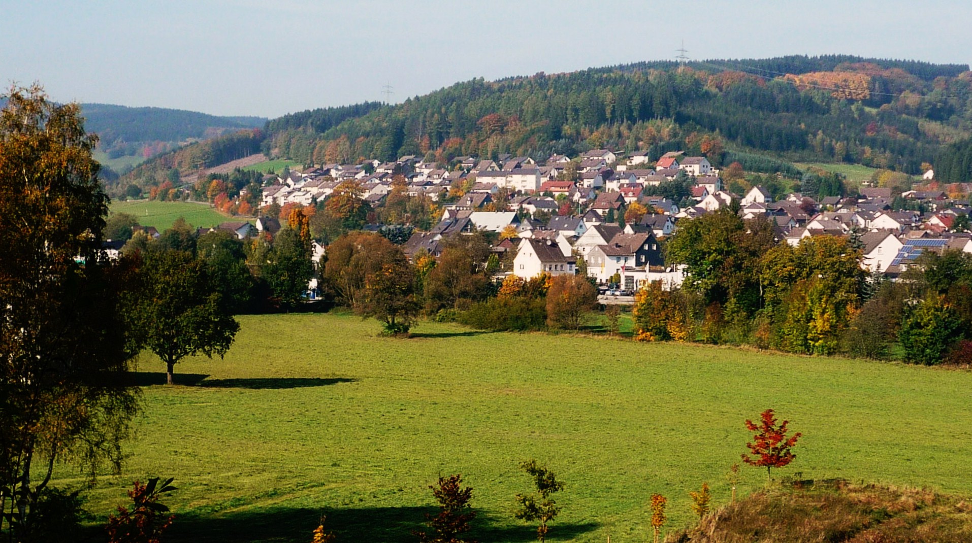 Herscheid, Ortsteil Hüinghausen im Herbst