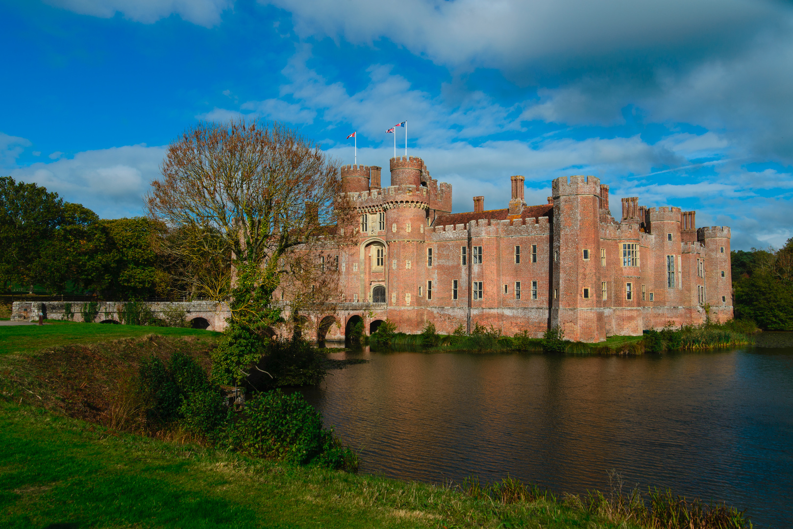 [ Herstmonceux Castle ]