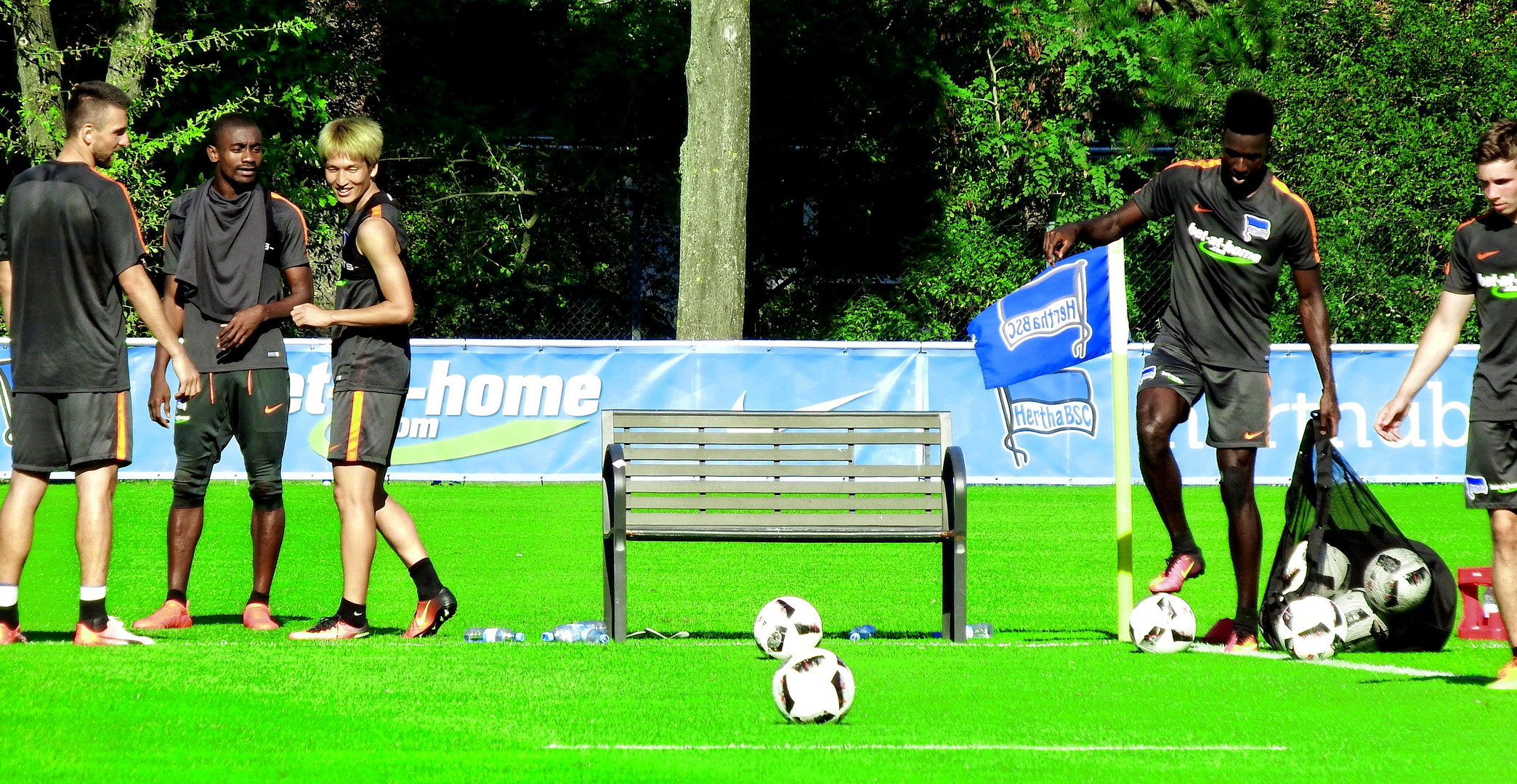 Hertha training "ruhender Ball"