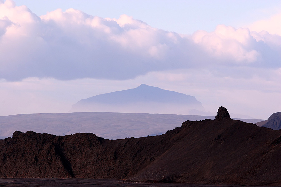 Herðubreið im Sandsturm