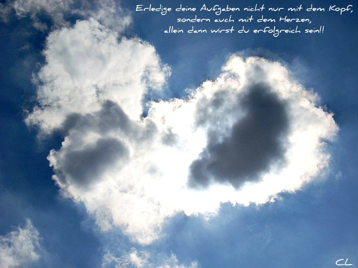 Herz Am Rechten Fleck Foto Bild Himmel Wolken Himmel Universum Bilder Auf Fotocommunity