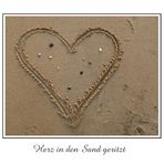 Herz in den Sand geritzt ....