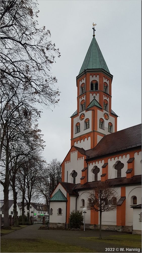 Herz Jesu Kamen aussen