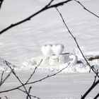 herzlich - mein letztes Winterbild- Skulpturen in Samnaun