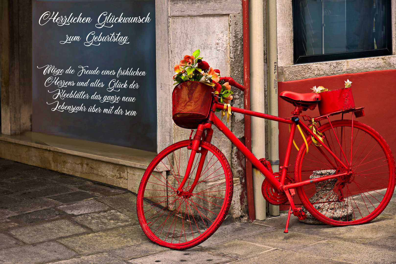 herzlichen glückwunsch zum geburtstag mit fahrrad