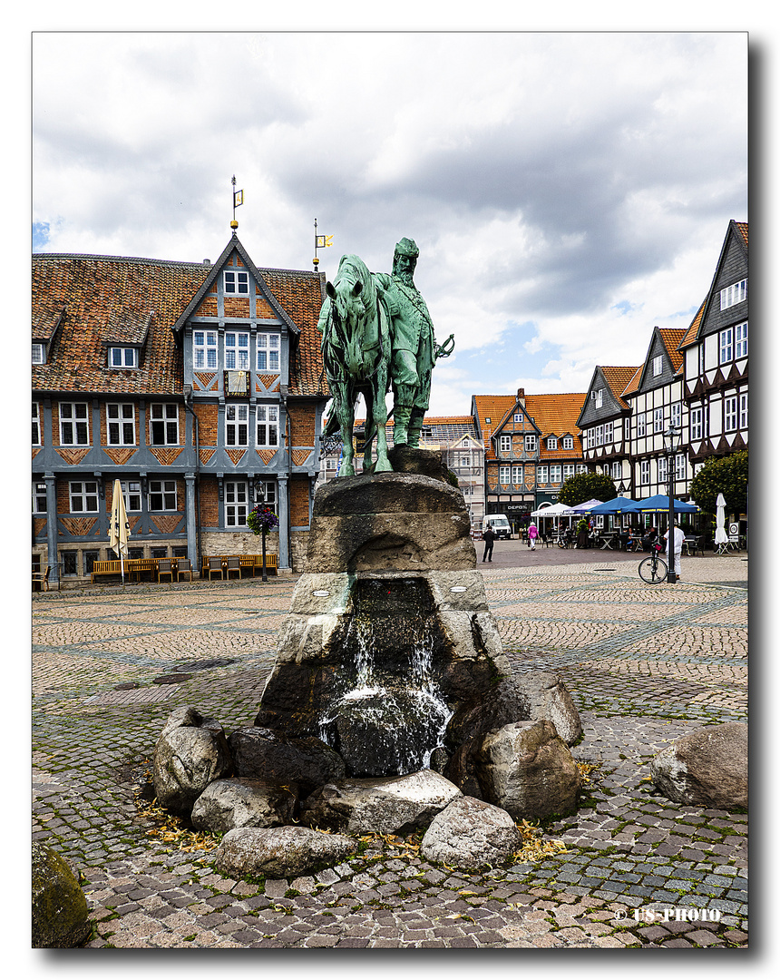 Herzog August Denkmal von 1904