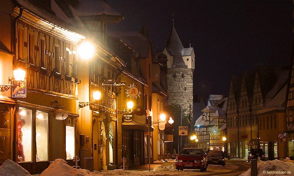 Herzogenaurach bei Nacht