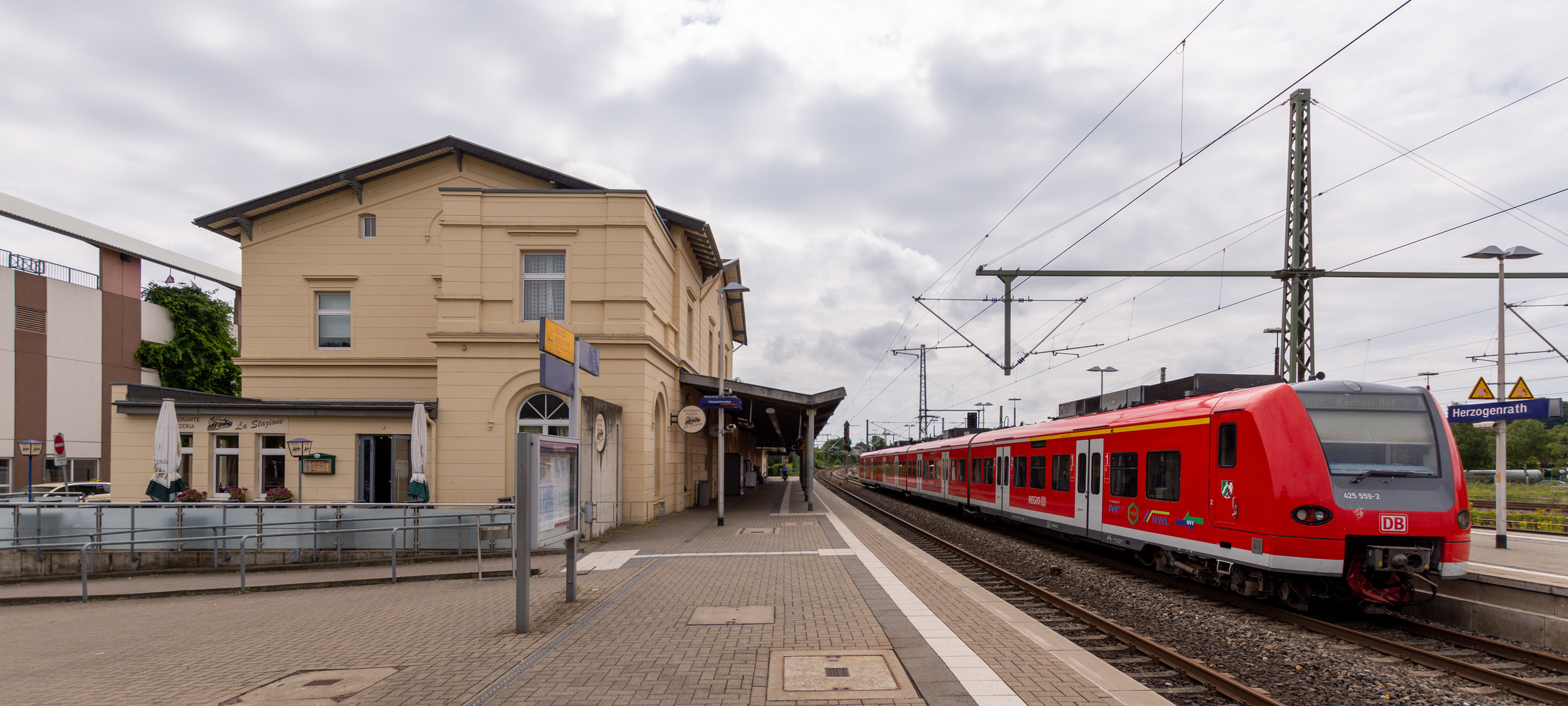 Herzogenrath - Railway Station - 04