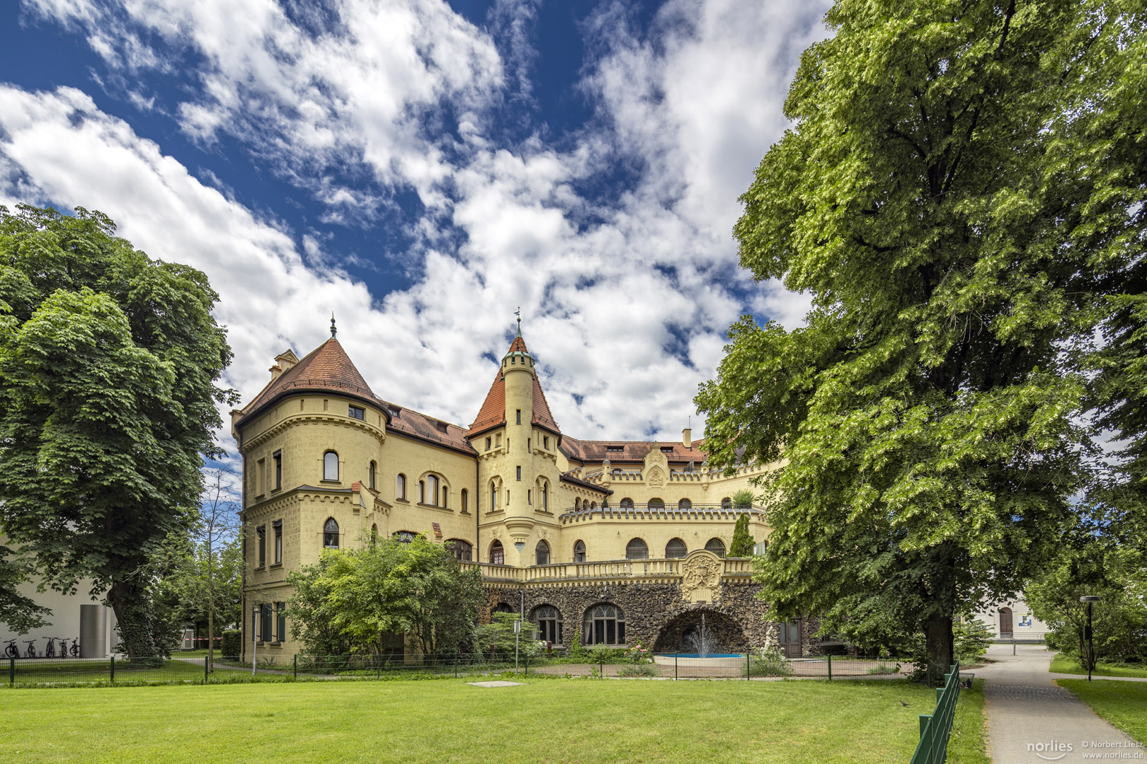 Hessingburg in Göggingen