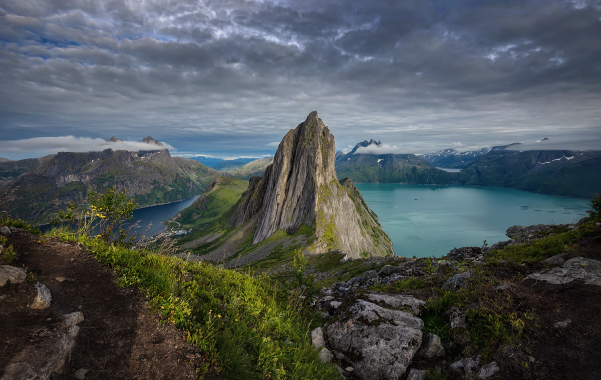 Hesten trail head Senja