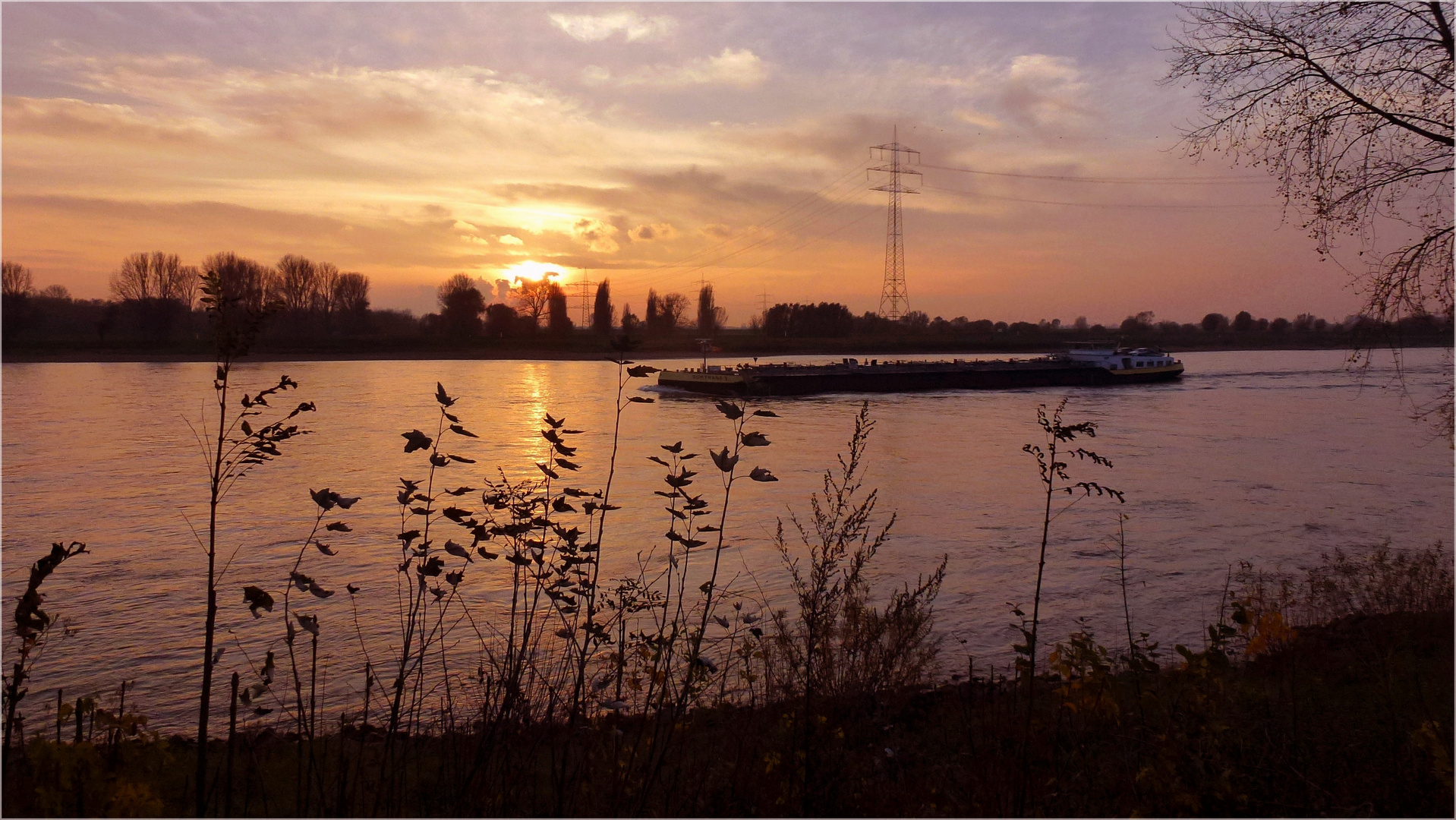 Heute Abend am Rhein ...