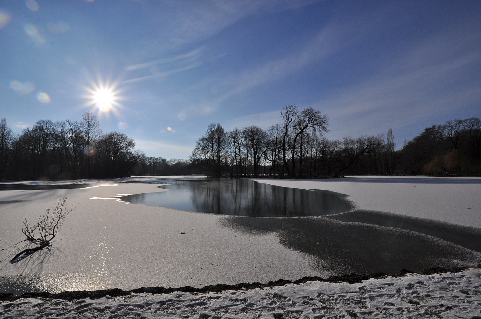 ..Heute am Kleinhesseloher See Engl.Garten Foto & Bild