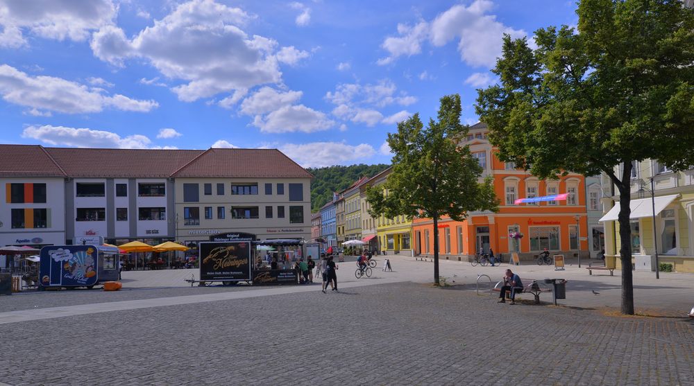 heute auf dem Meininger Marktplatz