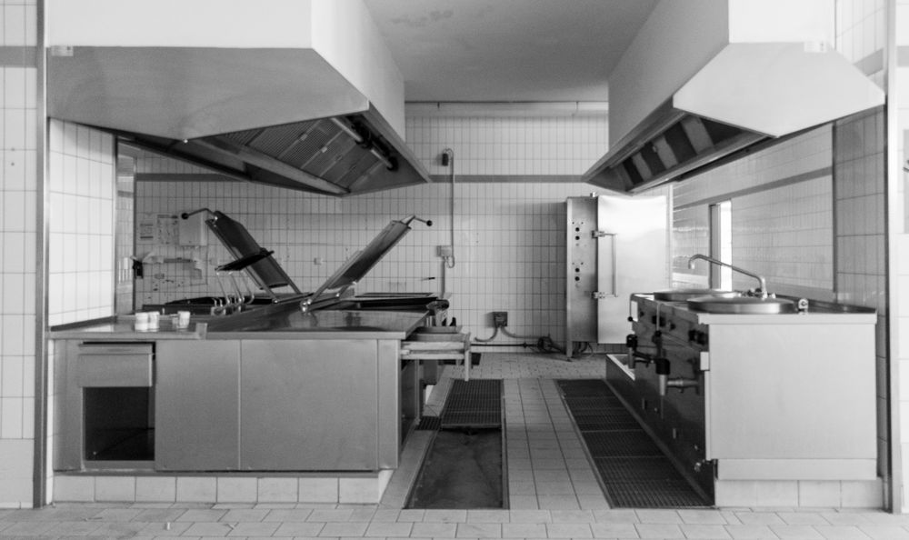 Heute bleibt die Küche kalt Foto & Bild | indoor, monochrom, vergessen