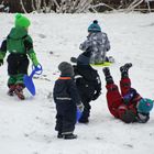 Heute in Cottbus: Rodelnde Kinder