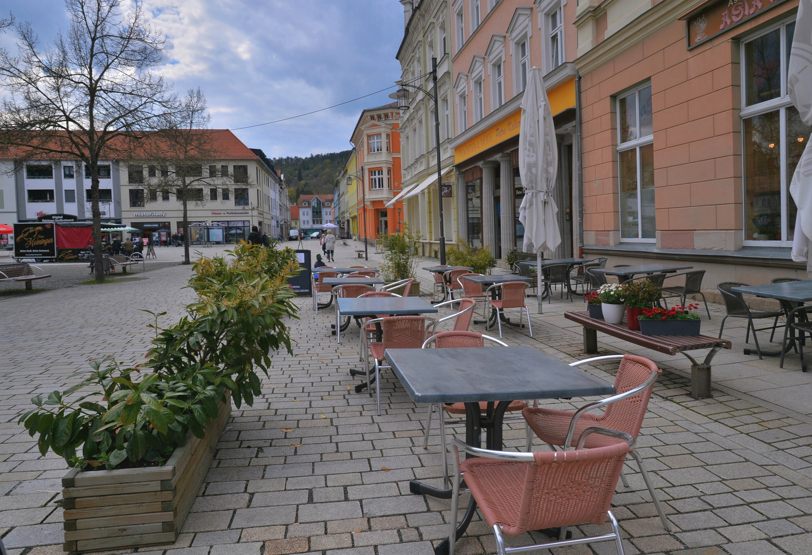 heute in Meiningen, in Erwartung der Gäste