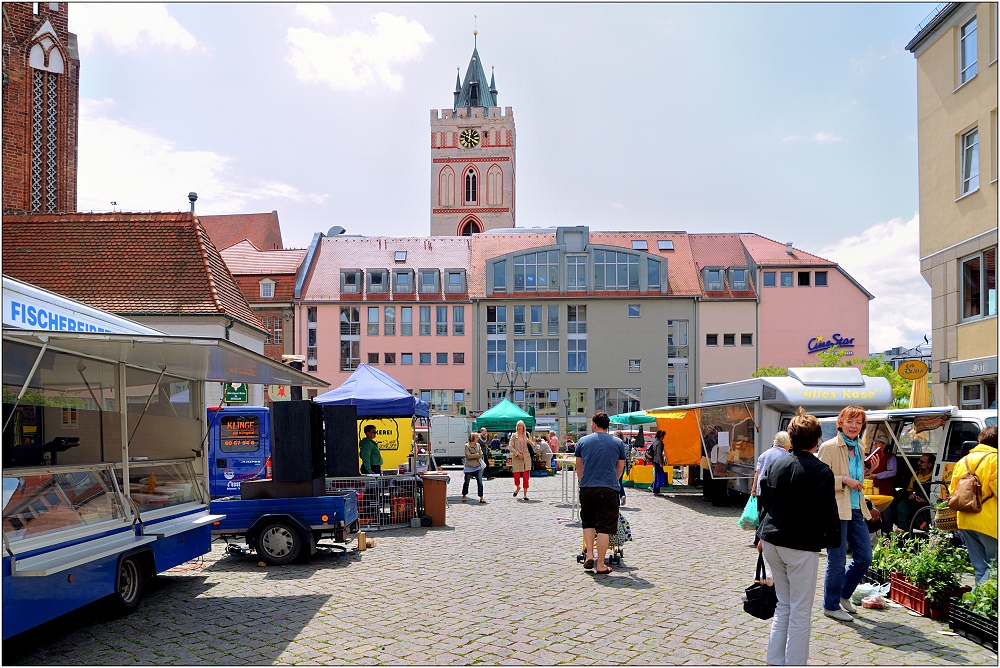 ... heute ist Markttag ...