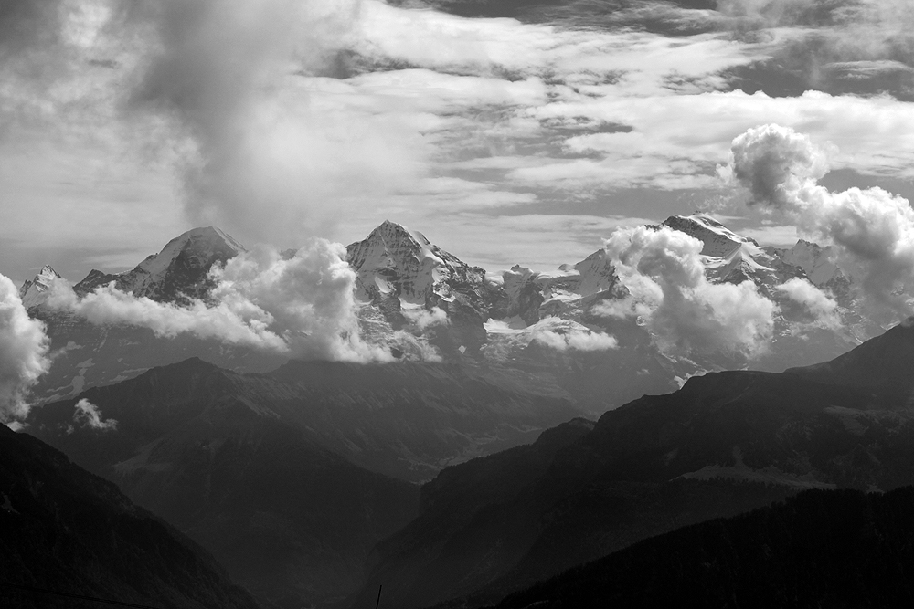 heute mit Wolken