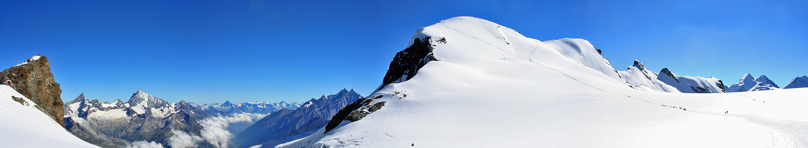 Heute Morgen bei Superwetter auf dem Breithorngletscher