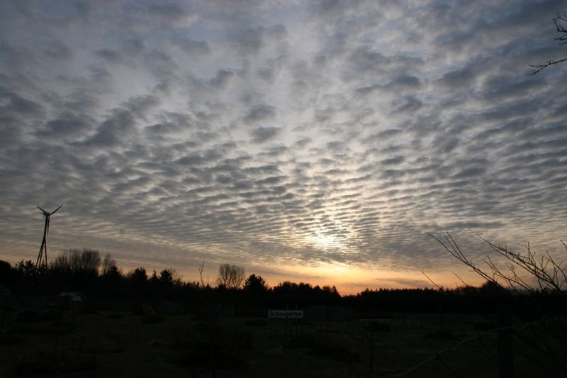 Heute morgen Sonnenaufgang über Niebüll