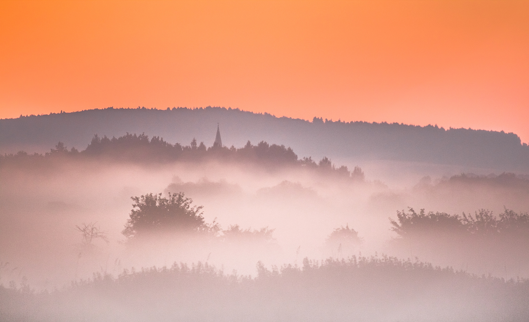 Heute Morgen um 5 Uhr an der Lahn bei Löhnberg