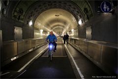 Heute nur für Fußgänger ... St. Pauli-Elbtunnel