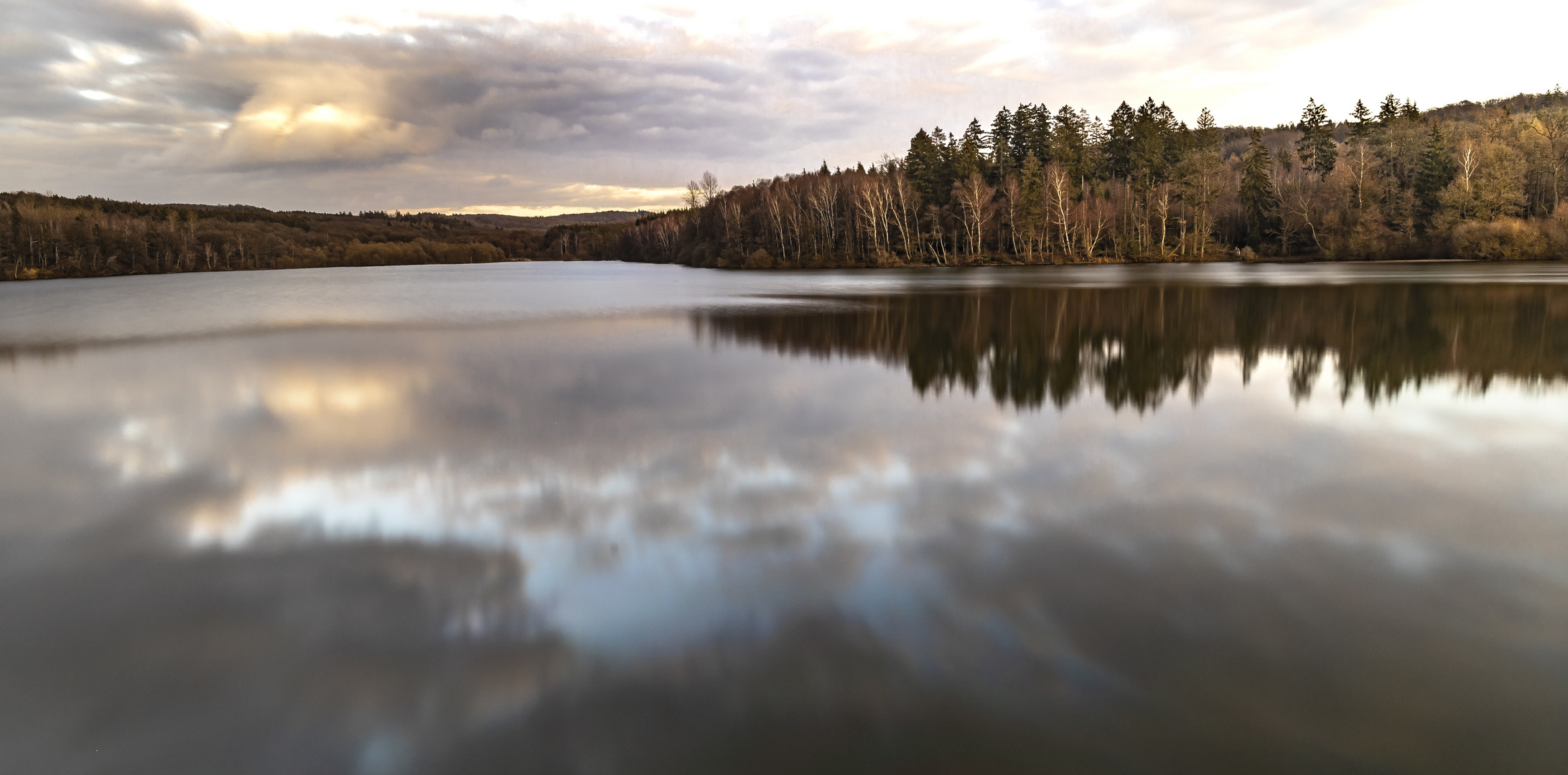 Hevebecken (Möhnesee) im Spätwinter