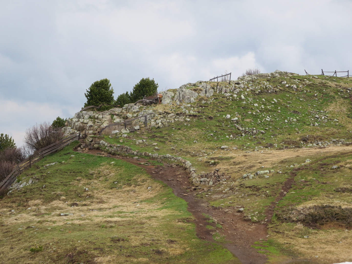 Hexenbänke auf der Seiser Alm