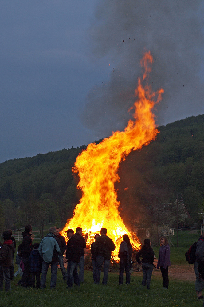 Hexenfeuer