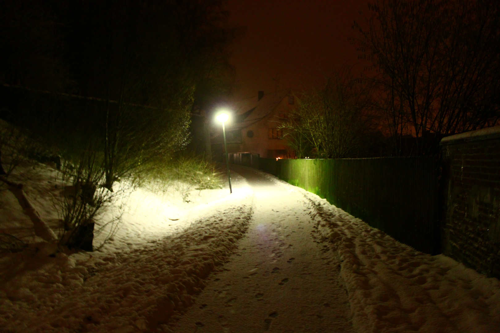 Hexengasse bei Nacht