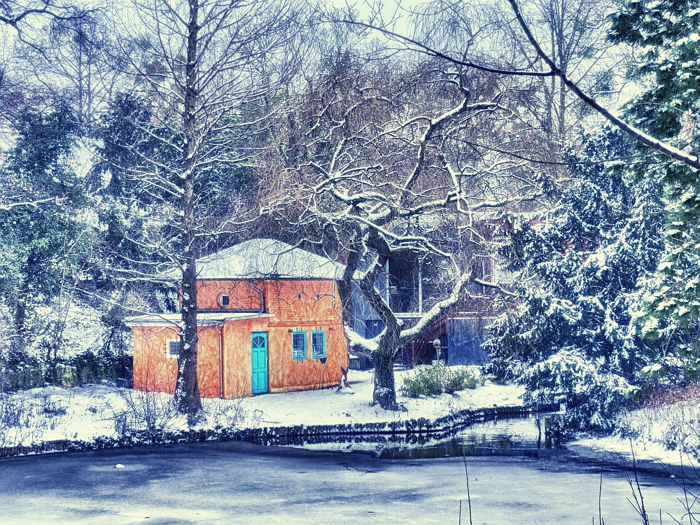 Hexenhäuschen im Winter