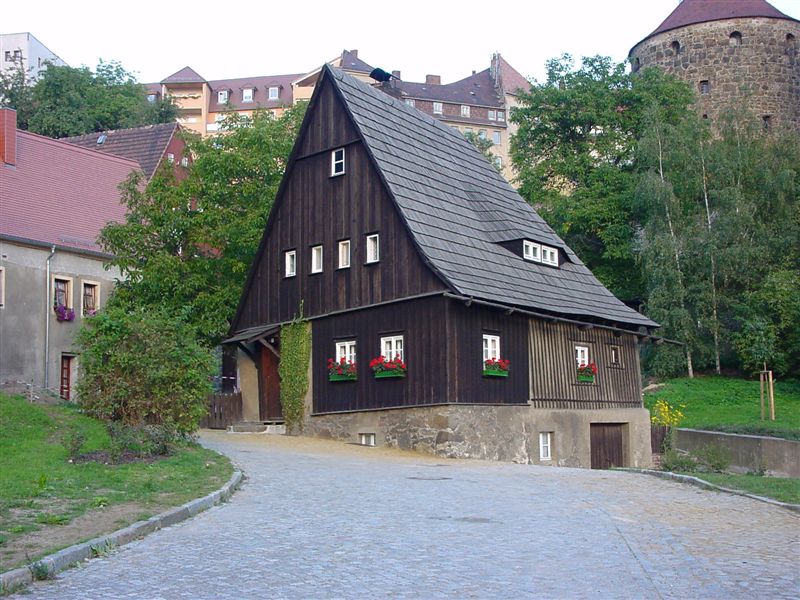 Hexenhäuschen in der Stadt