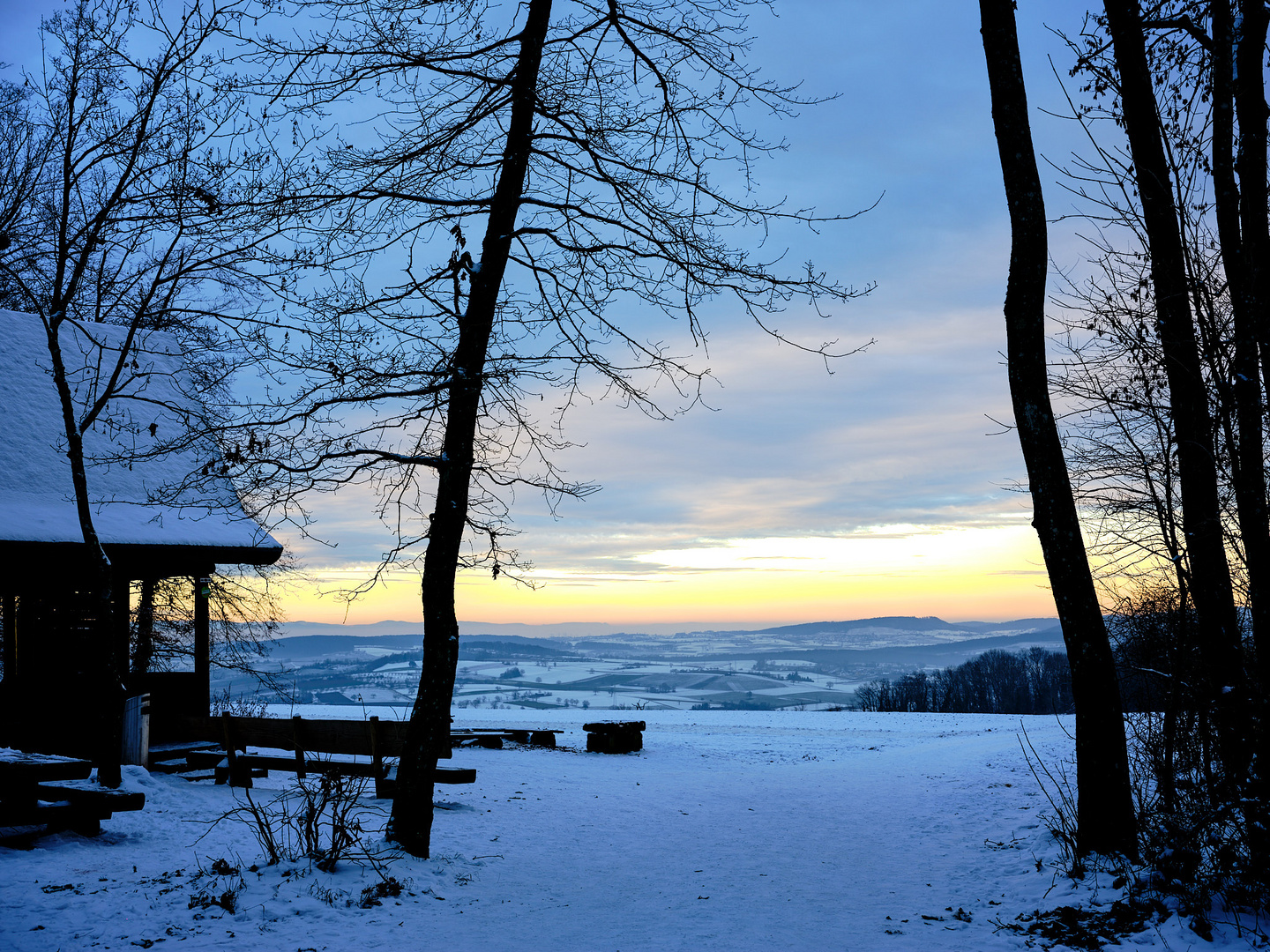 Hexenhaus am Waldrand