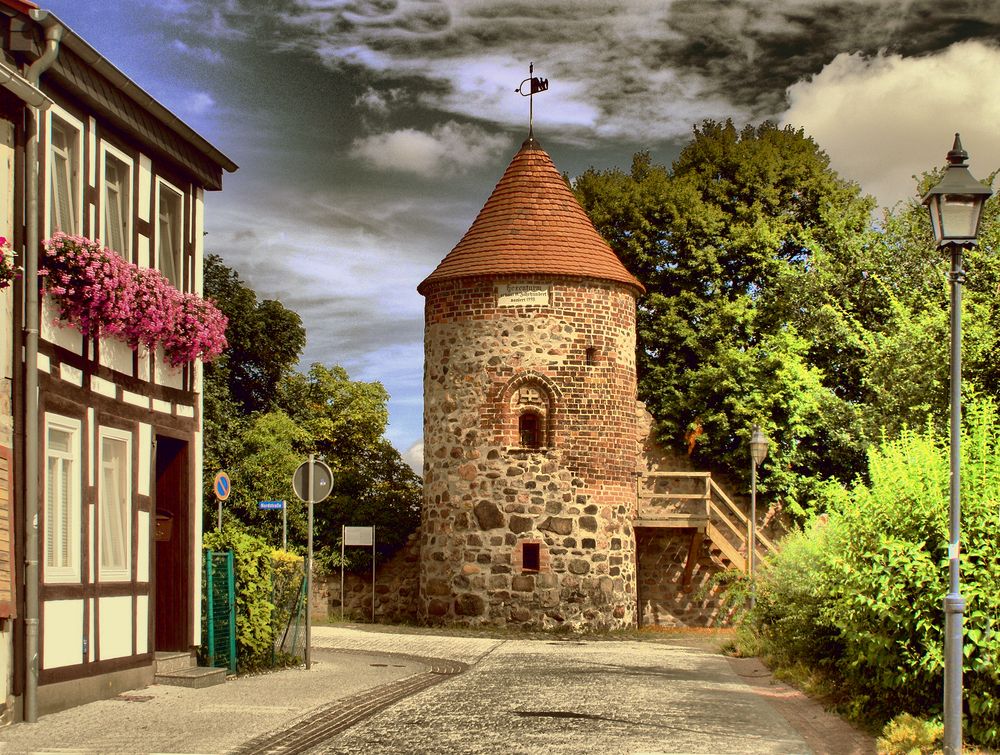 Hexenturm in Burg bei Magdeburg (Jerichower Land) Foto & Bild