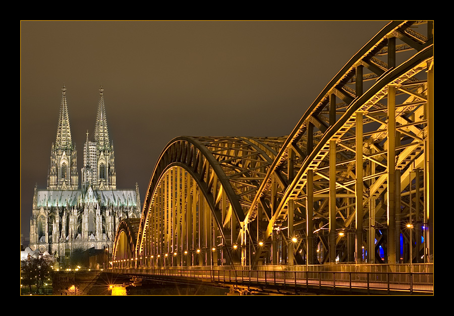 Hey Kölle - do ming Stadt am Rhing