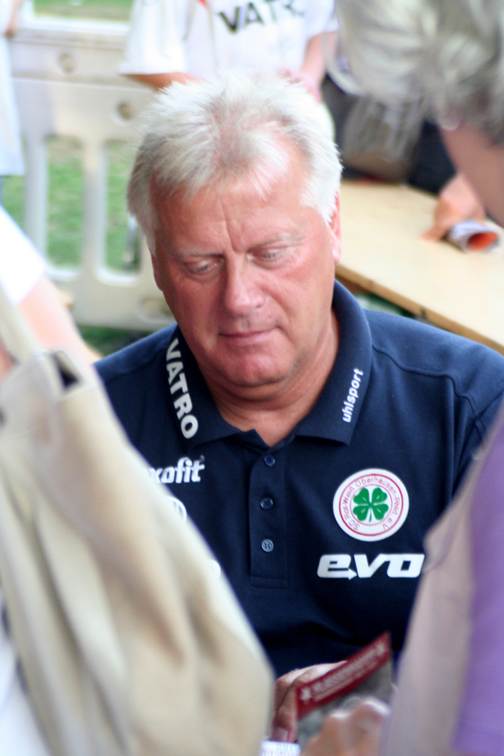 H.G. Bruns..Trainer des SC Rot Weiß Oberhausen