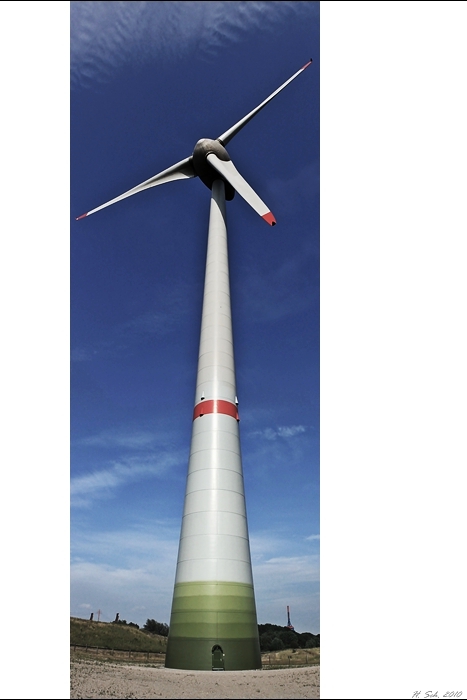 HH Altenwerder - Windkraftanlage Enercon E 126 komplett