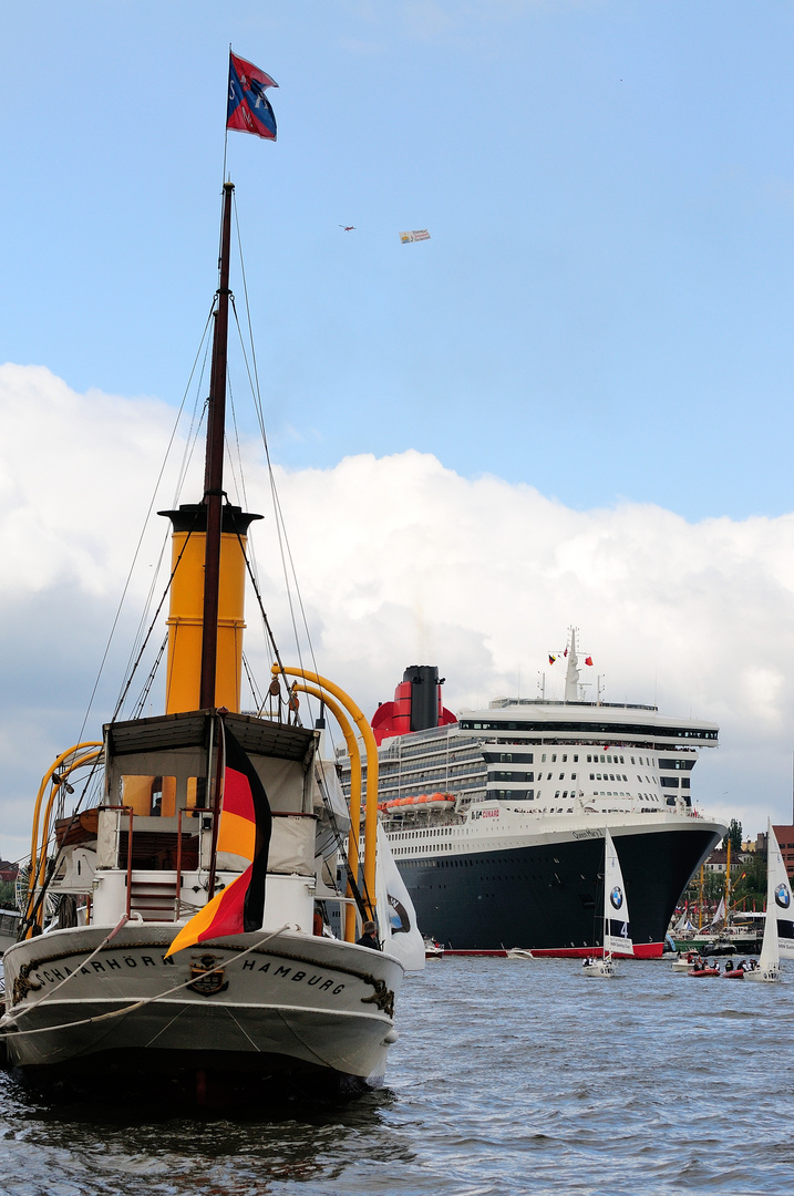 HH-Hafengeburtstag 2012 - Queen Mary 2