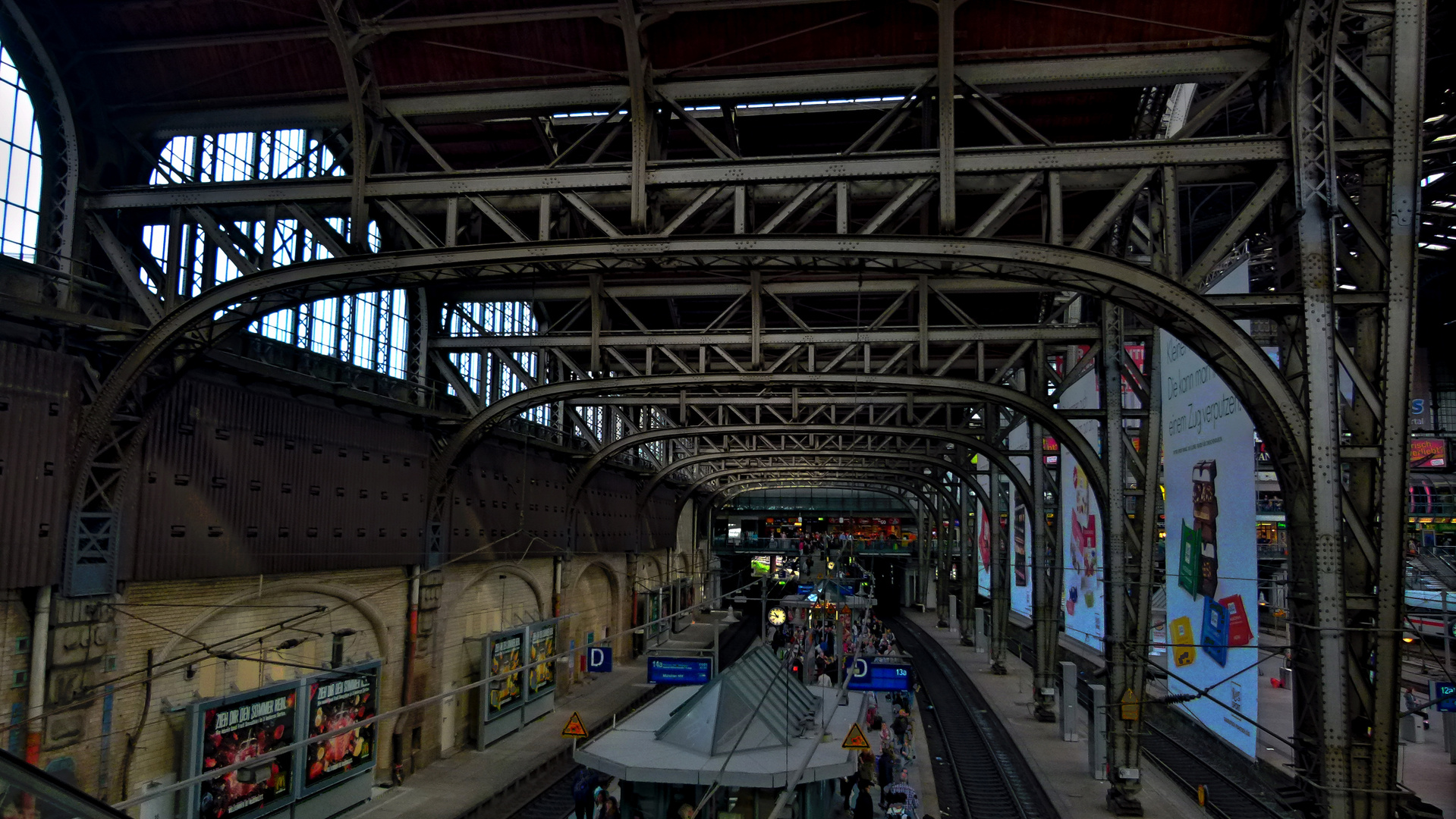 HH Hauptbahnhof Gleis 1314 Foto & Bild architektur, stahlbau, motive Bilder auf
