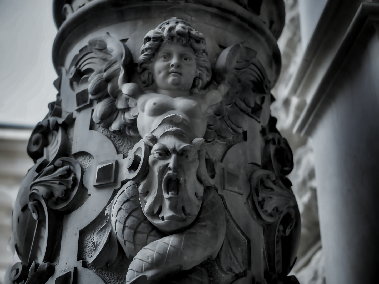 HH-Rathaus-Skulptur