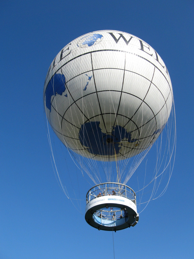 Hi- Flyer (Welt- Ballon) 02