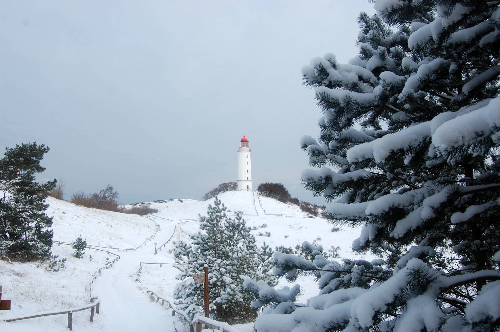 HIddensee Leuchturm im Winter 2009 19 Dezember