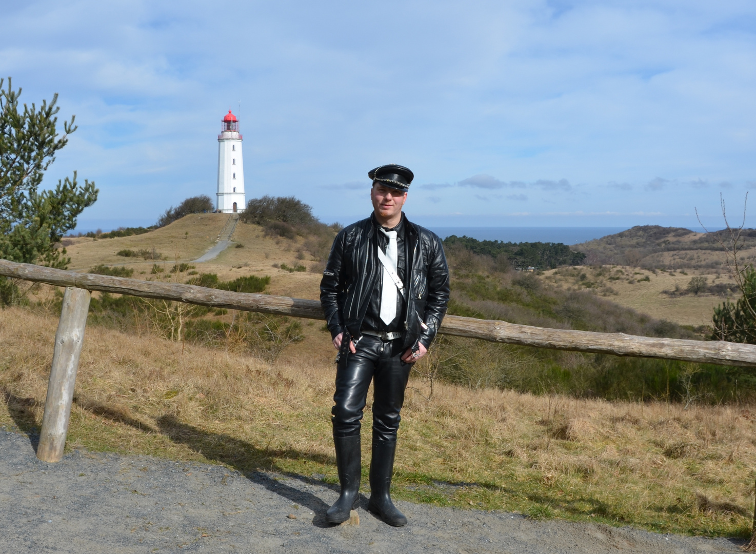 Hiddensee'er am Leuchtturm 