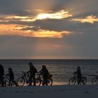 Hiddensee'er Jugend am Strand