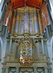 - hier die wunderbare Orgel ...