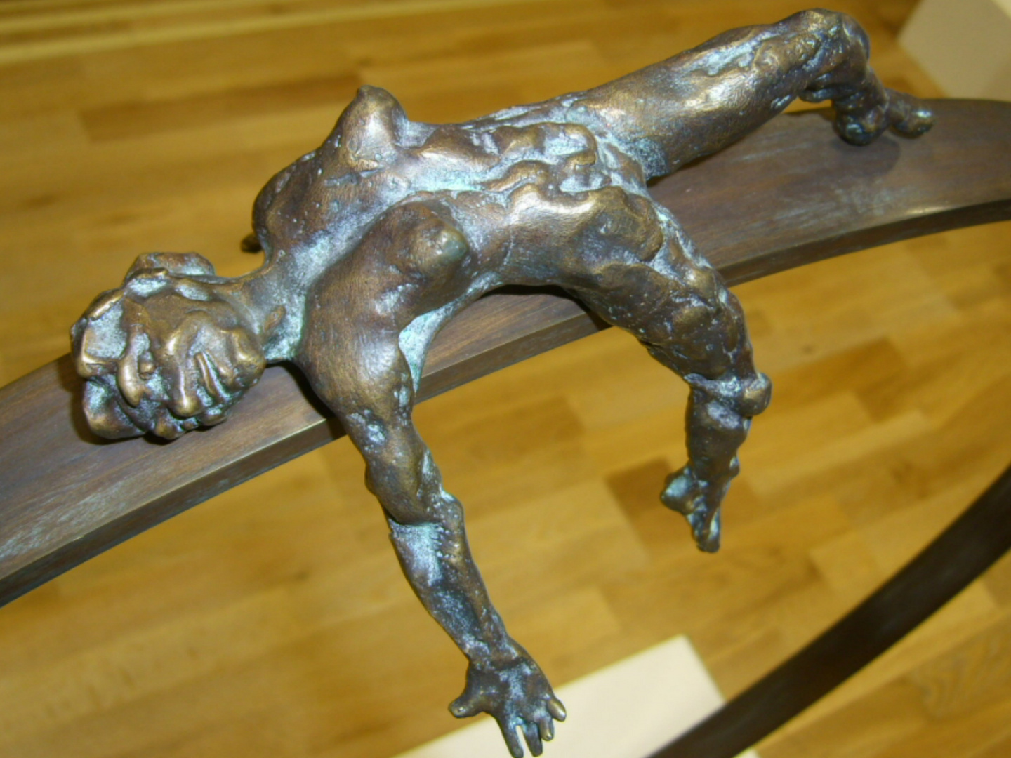 Hier eine Kunst aus Bronze