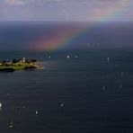 Hier fällt der Regenbogen ins Wasser....