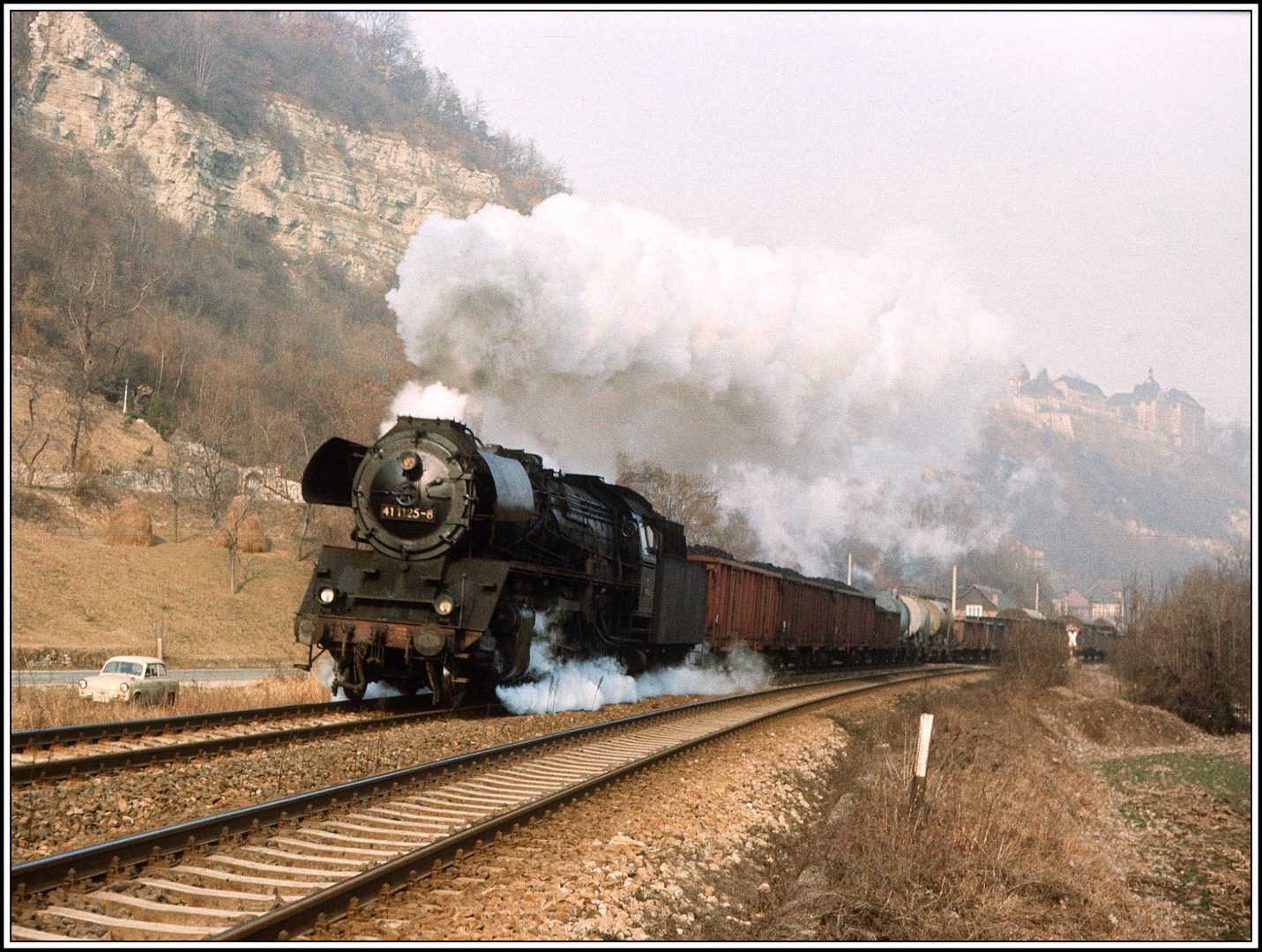 Hier geht's mit 41er in die andere Richtung Saalebahn hinauf